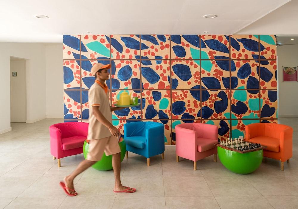 Hotel J Негомбо Екстер'єр фото